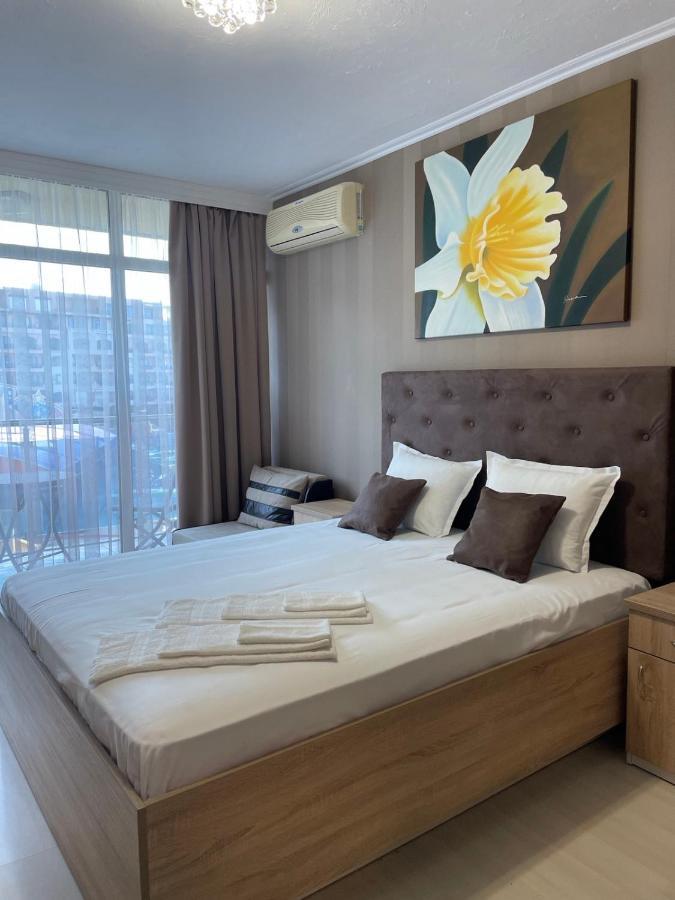 Gallery L Апартамент *